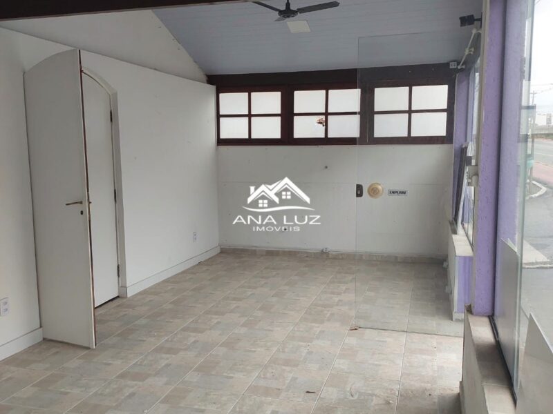 Loja à venda Porto da Roça, Avenida Saquarema |Saquarema| *VENDIDO*
